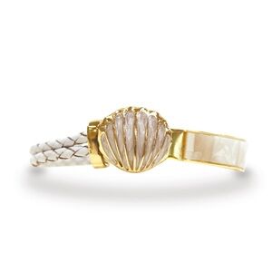 Gold Scalloped Shell Leather Bracelet